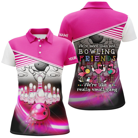Lustiges Flamingo-Bowling-Poloshirt für Damen – „We’re more than just bowling friends, we’re a small gang“ NQS5949