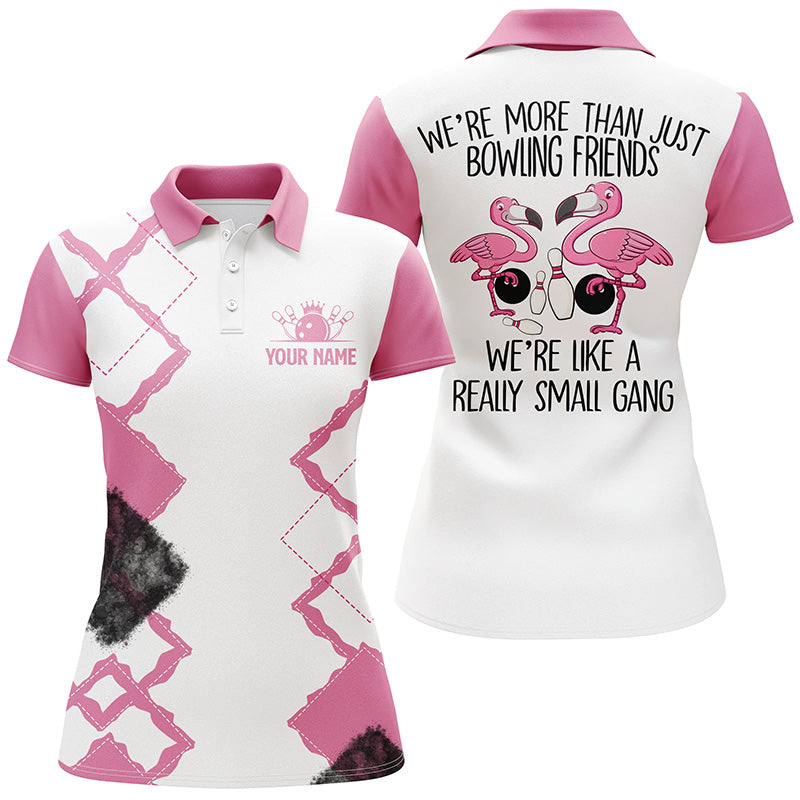 Pink Flamingo Bowling-Poloshirt für Damen – „We’re more than bowling friends, we’re a small gang“ NQS5969